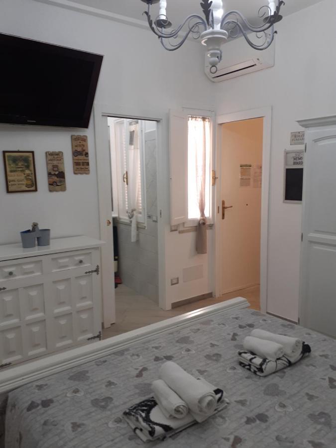 Apartamento La Tana Nel Vicolo Santa Marinella Exterior foto