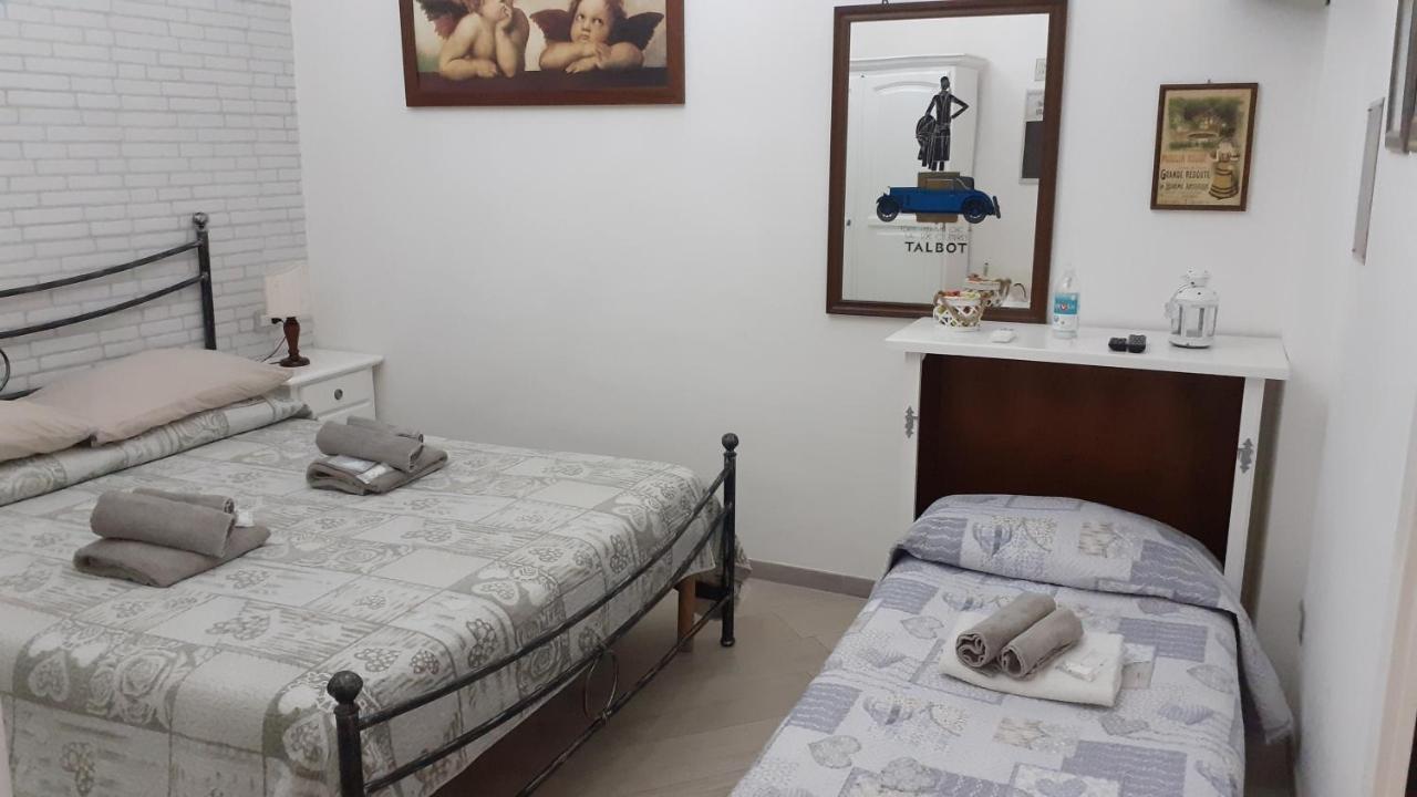 Apartamento La Tana Nel Vicolo Santa Marinella Exterior foto